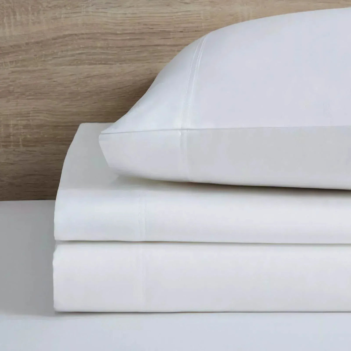 4-Piece Set: Kathy Ireland 300 Thread Count 100% Bamboo Sheet Set - A-1 Thread Vault