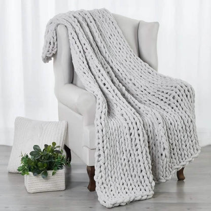 50" X 60" Kathy Ireland Chunky Chenille Plush Throw - A-1 Thread Vault