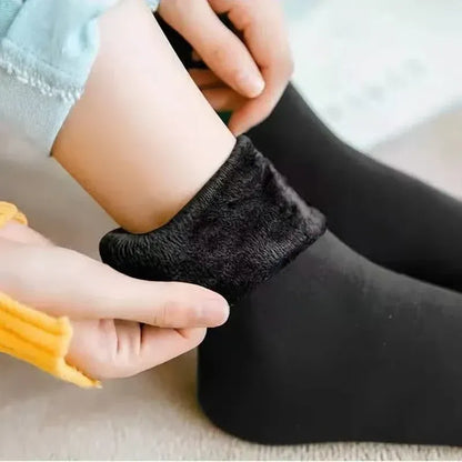 5-Pairs: Ultra-Soft Plush Lined Thermal Socks - Comfy Mid Tube Socks - A-1 Thread Vault