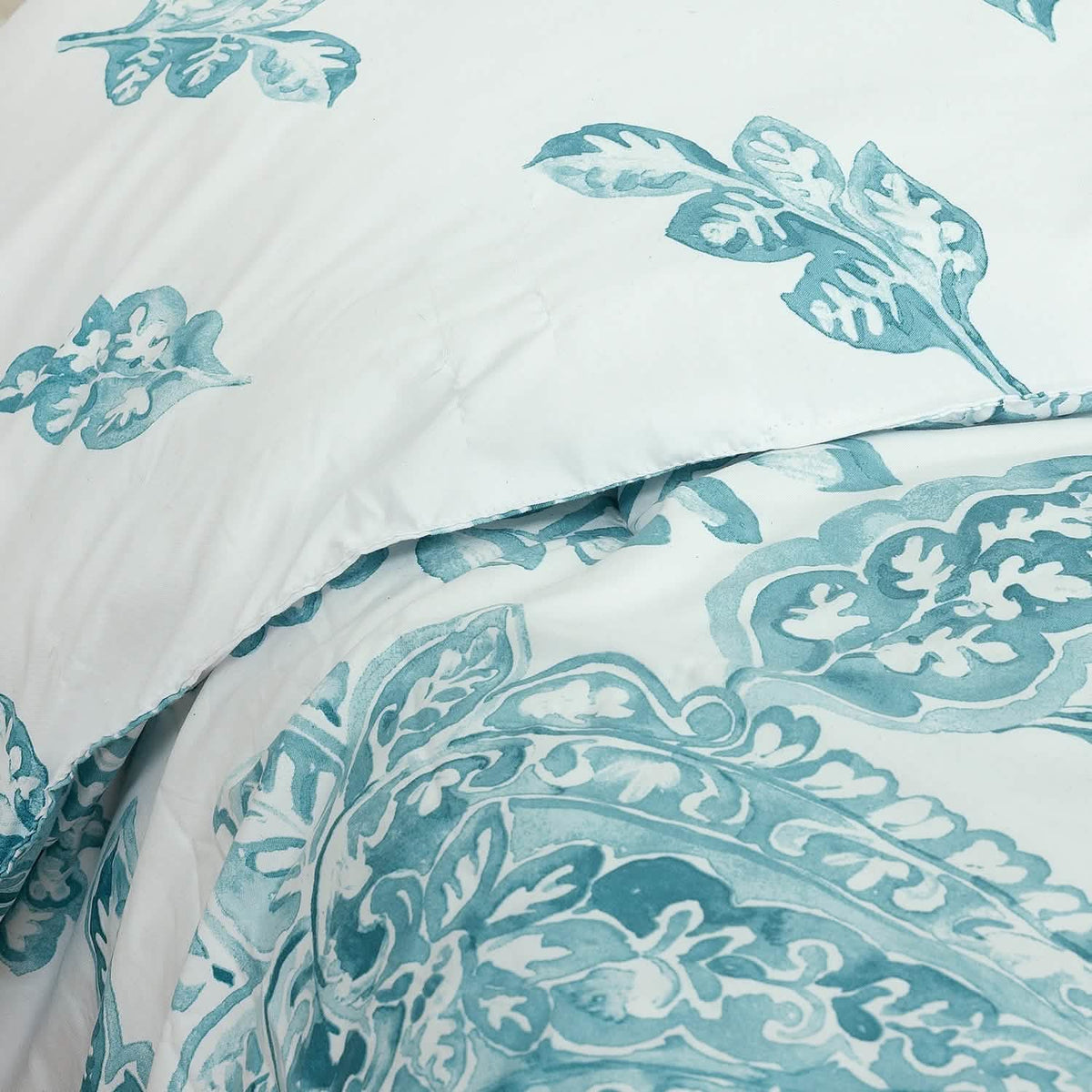5-Piece Set: Sloane Street Aruba Paisley Comforter Set - A-1 Thread Vault
