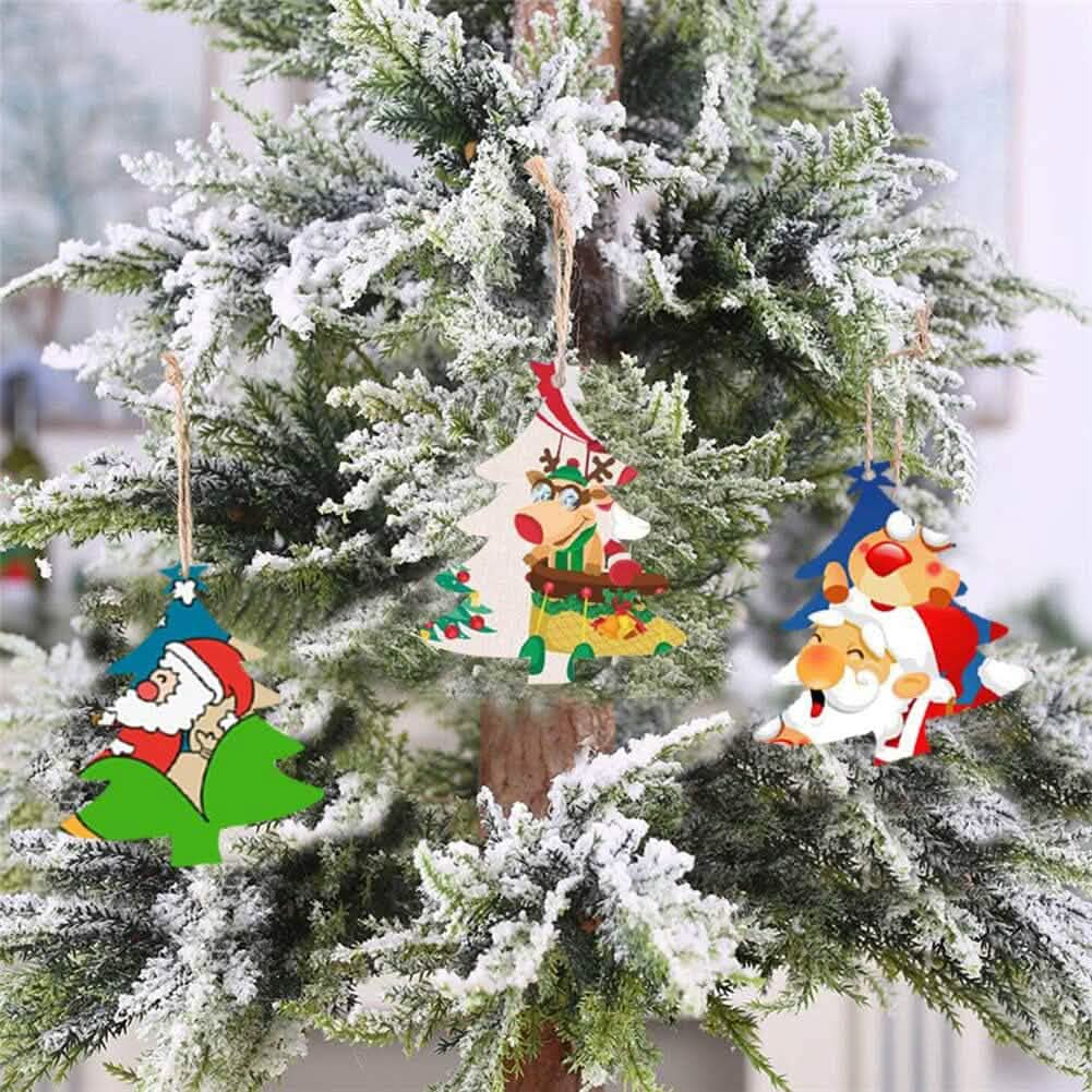50-Pieces: Wooden Mini Christmas Tree Small Pendant - A-1 Thread Vault