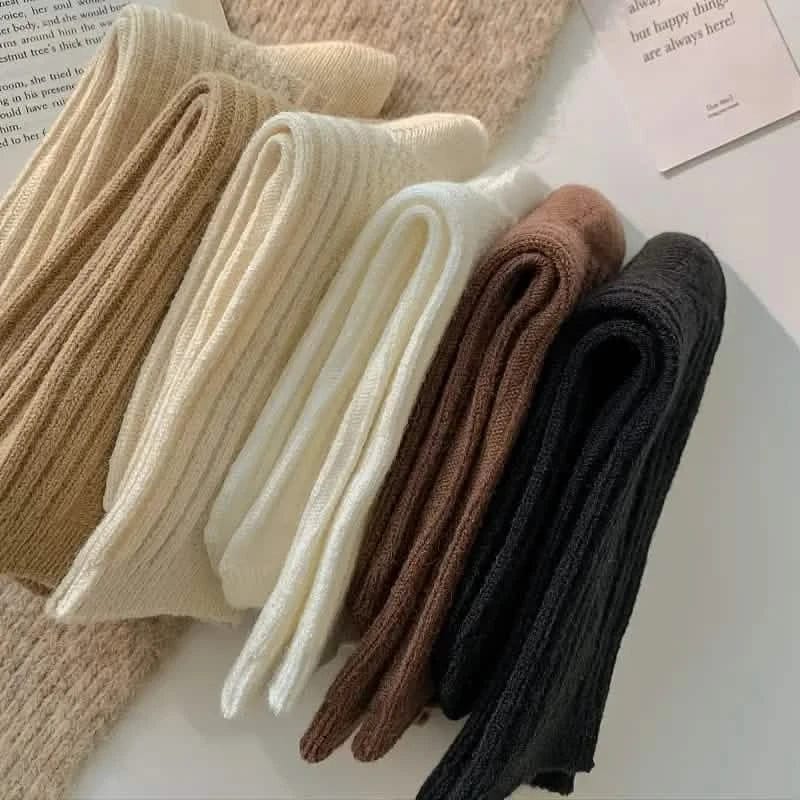 6-Pairs: Thick & Warm Cream Color Sock - A-1 Thread Vault