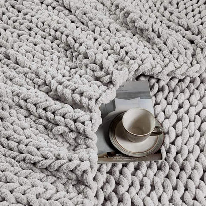 50" X 60" Kathy Ireland Chunky Chenille Plush Throw - A-1 Thread Vault