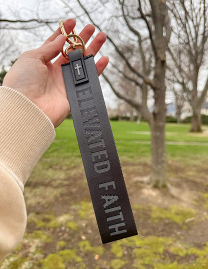 Black Oversized Logo Keychain - A-1 Thread Vault