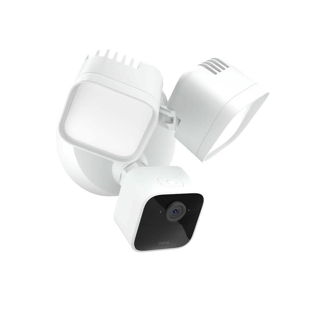 Blink Wired Floodlight 2600 Lumens Smart Security Camera (Refurbished) - A-1 Thread Vault
