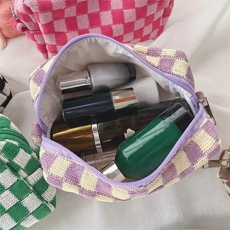 Checkered Pattern Zipper Makeup Bag - A-1 Thread Vault