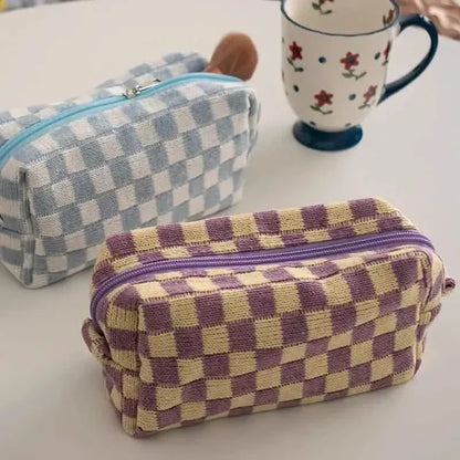 Checkered Pattern Zipper Makeup Bag - A-1 Thread Vault