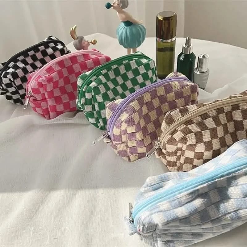 Checkered Pattern Zipper Makeup Bag - A-1 Thread Vault