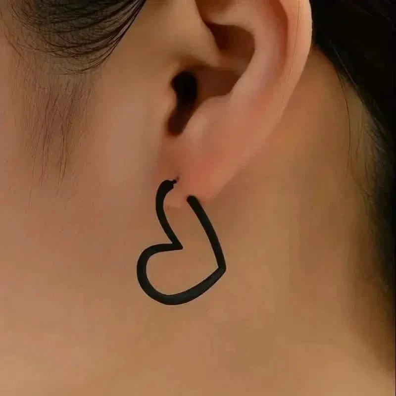 Chic Heart-Shaped Stud Earrings for Women - A-1 Thread Vault