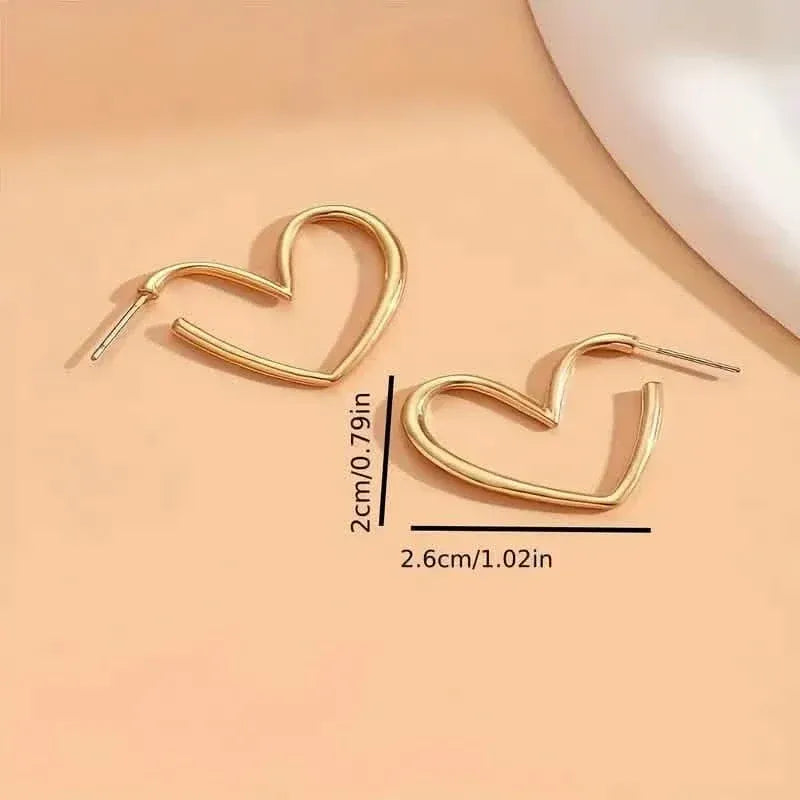 Chic Heart-Shaped Stud Earrings for Women - A-1 Thread Vault