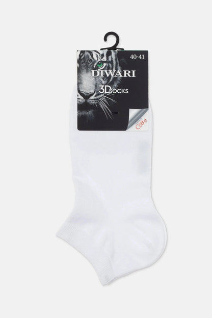 A pair of white ankle socks on a cardboard header card featuring a tiger image and the text Diwari 3D socks.