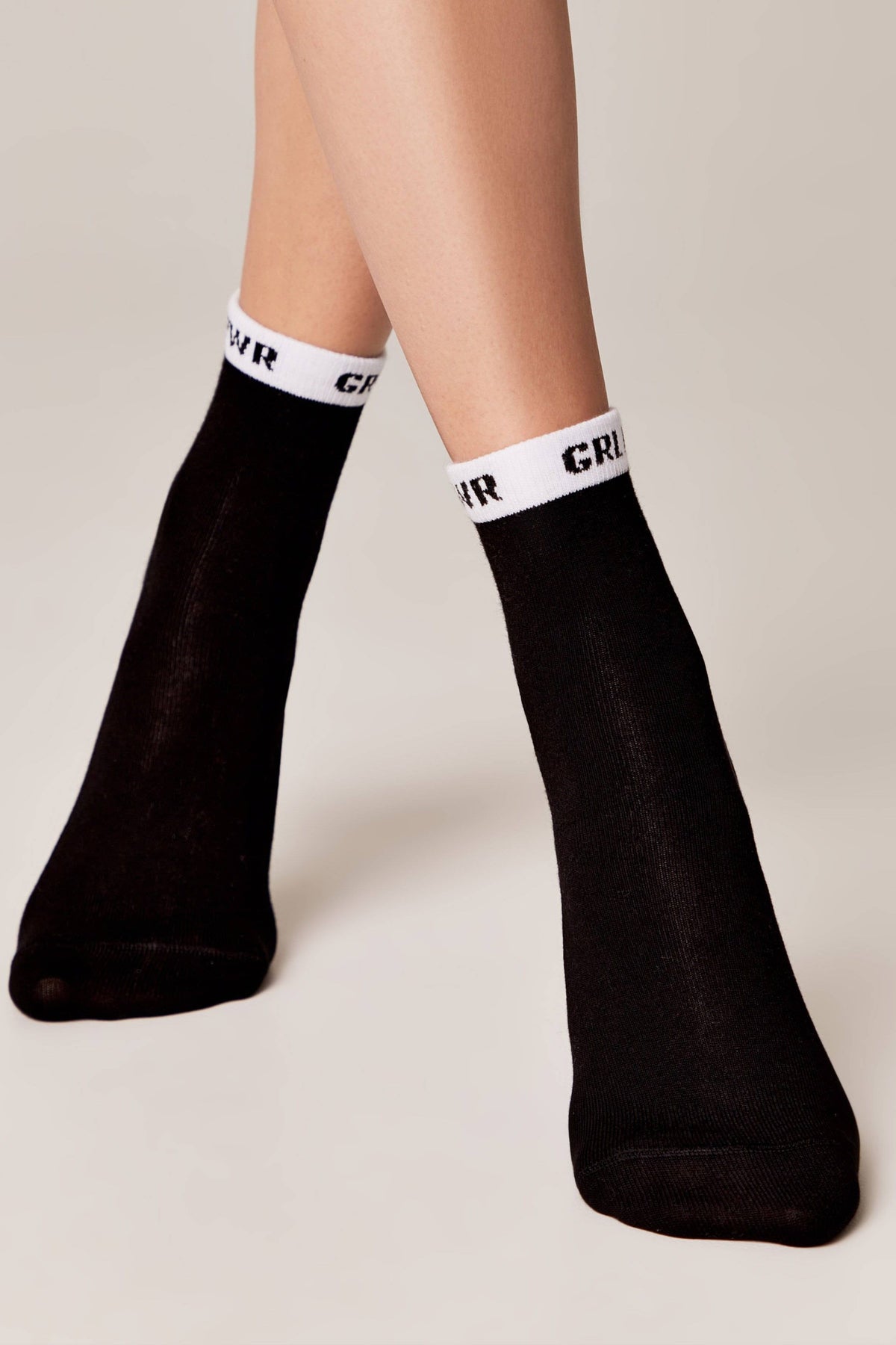 Conte Cotton Socks Classic - 440 PWR GRL - A-1 Thread Vault