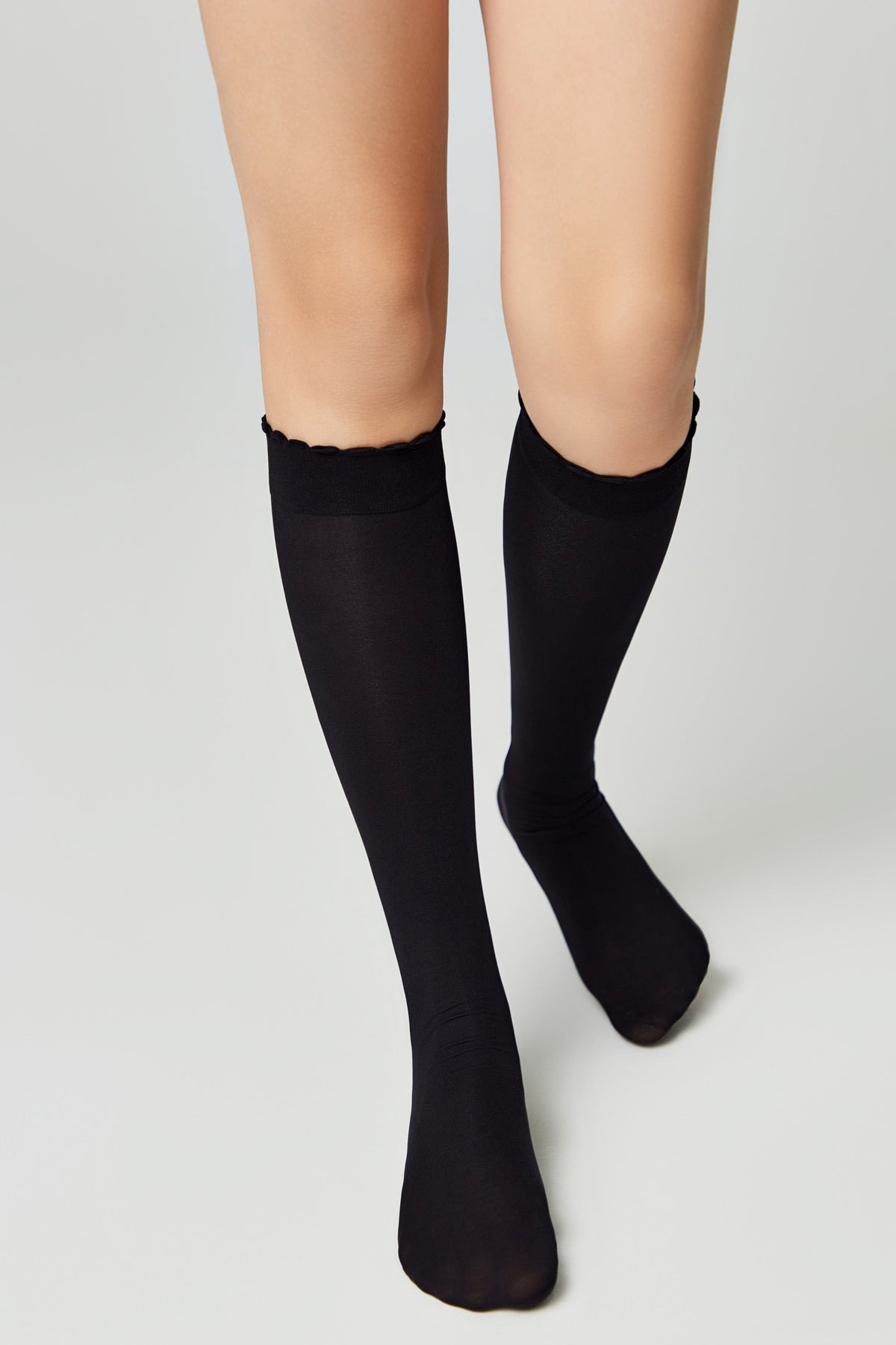 Conte Knee-High Socks for girls - Princess 40 Den - A-1 Thread Vault