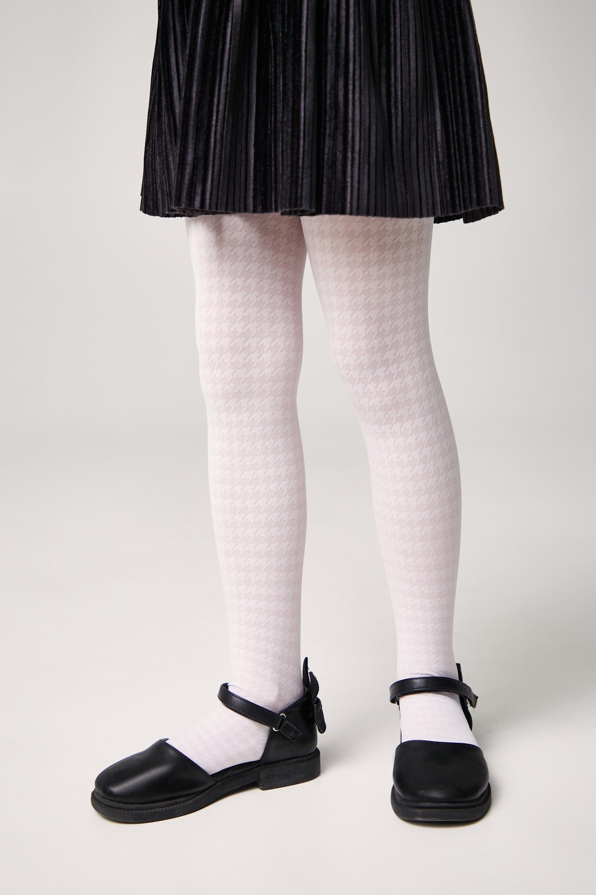 Conte Tights for girls Chanel 40 Den - Houndstooth Pattern - A-1 Thread Vault