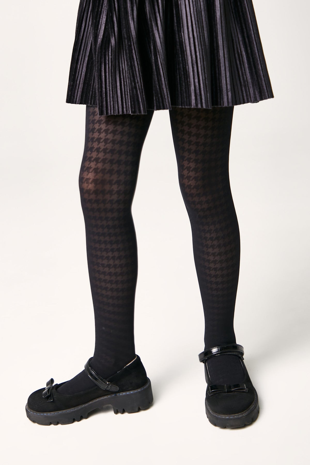 Conte Tights for girls Chanel 40 Den - Houndstooth Pattern - A-1 Thread Vault