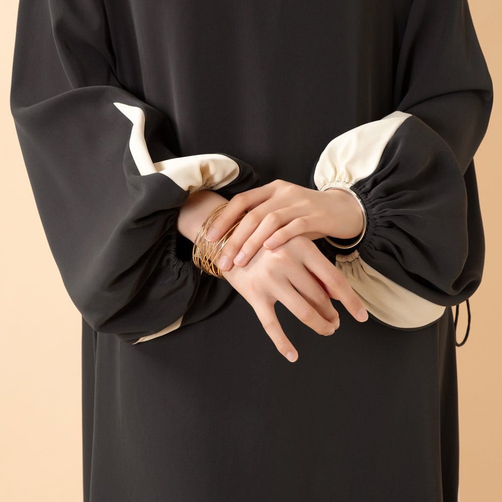 Contrast Panel Abaya with Drawstring Detail & Balloon Sleeves(MA421) - A-1 Thread Vault