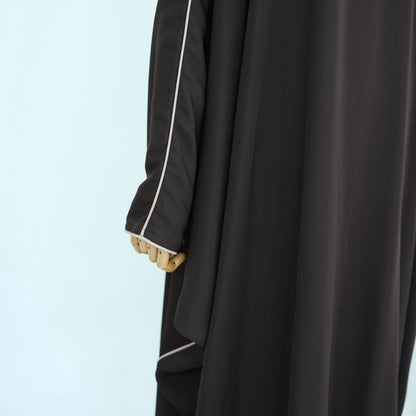 Contrast Piped Batwing Open Abaya(MOA325) - A-1 Thread Vault