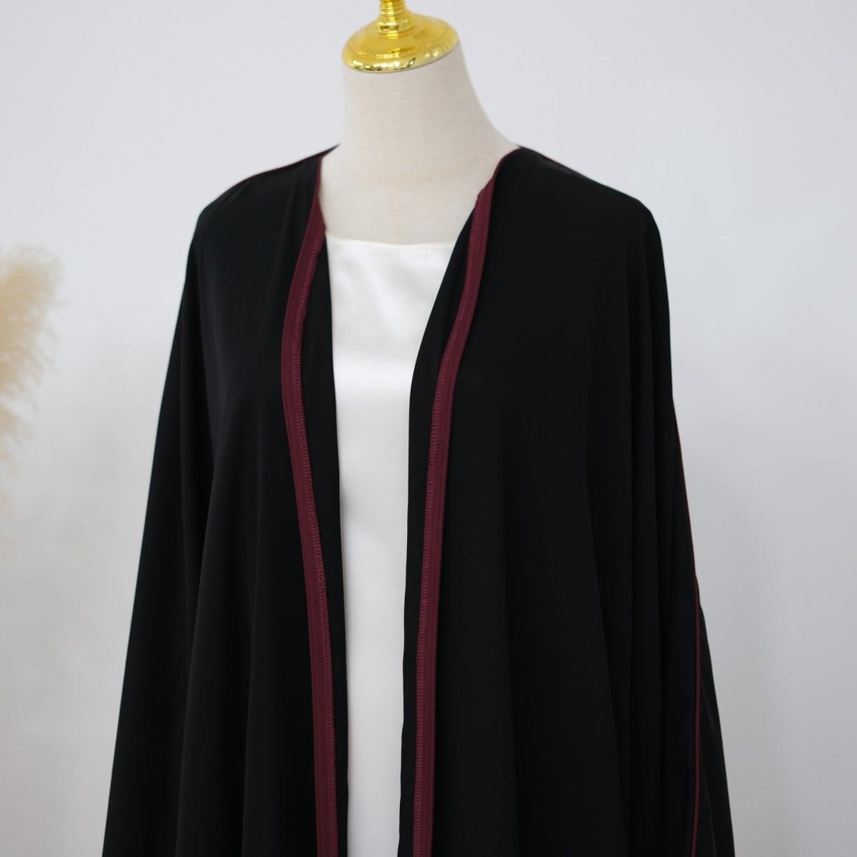 Contrast Piped Batwing Open Abaya(MOA325) - A-1 Thread Vault