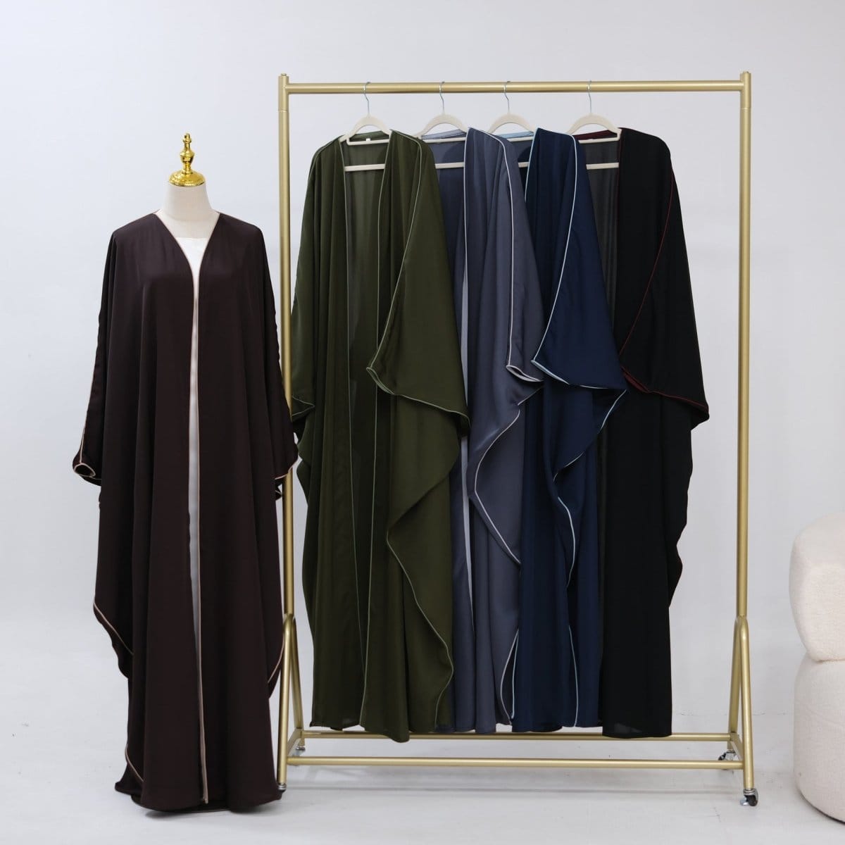 Contrast Piped Batwing Open Abaya(MOA325) - A-1 Thread Vault