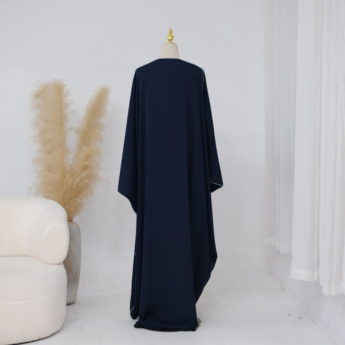 Contrast Piped Batwing Open Abaya(MOA325) - A-1 Thread Vault