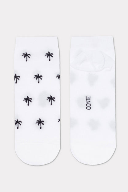 A pair of white ankle socks featuring a black palm tree pattern on the front and the text CONTE printed on the sole.