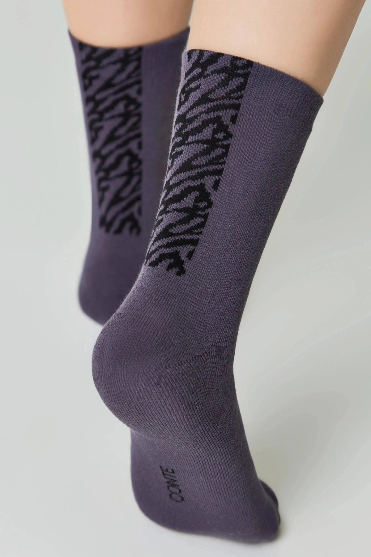 Cotton Socks Conte Comfort 570 - Zebra Stripes - A-1 Thread Vault