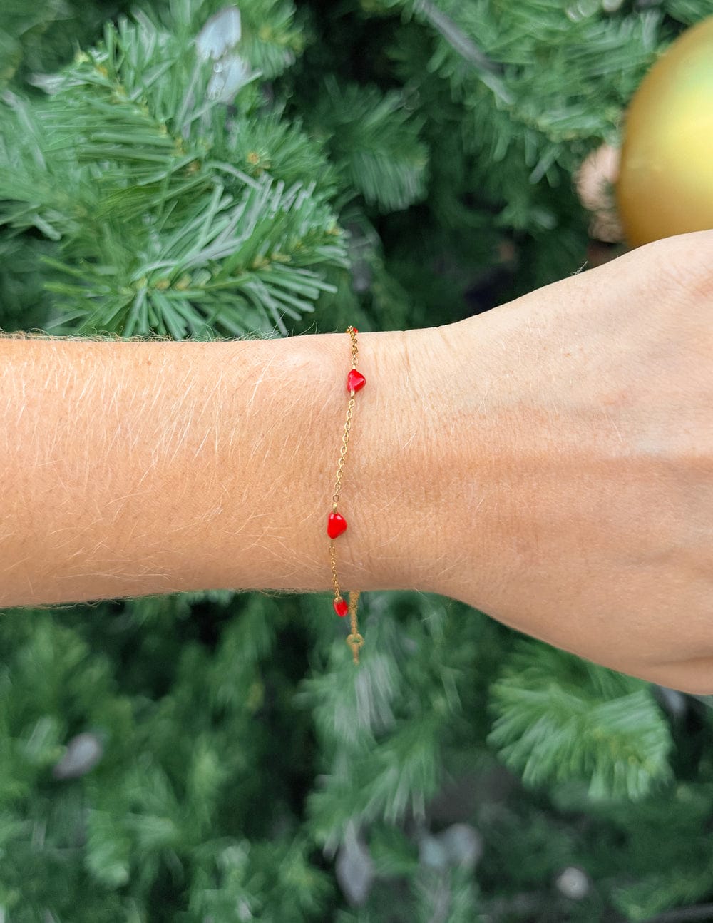 Dainty Love Link Bracelet - A-1 Thread Vault