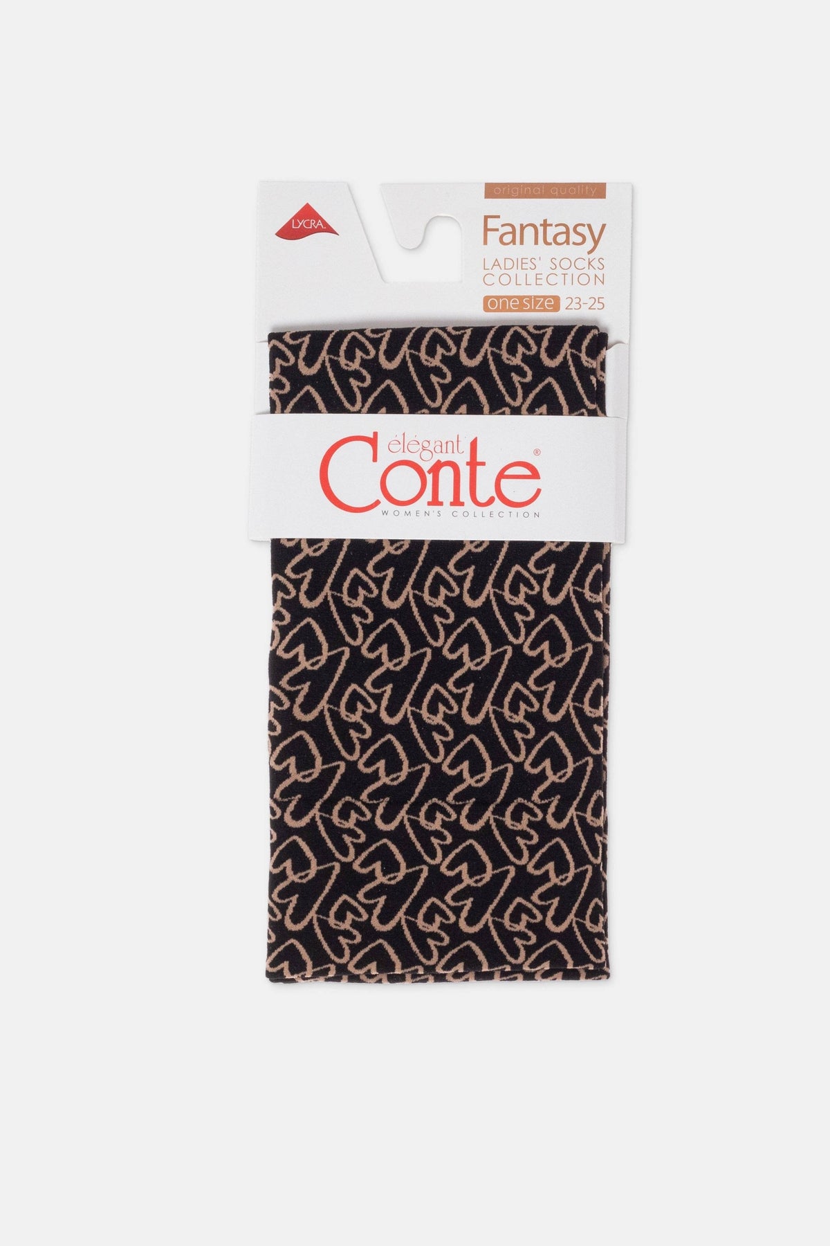 A pair of folded ankle socks with a repeating light brown heart pattern on a dark background, packaged on a white branded cardboard hanger.