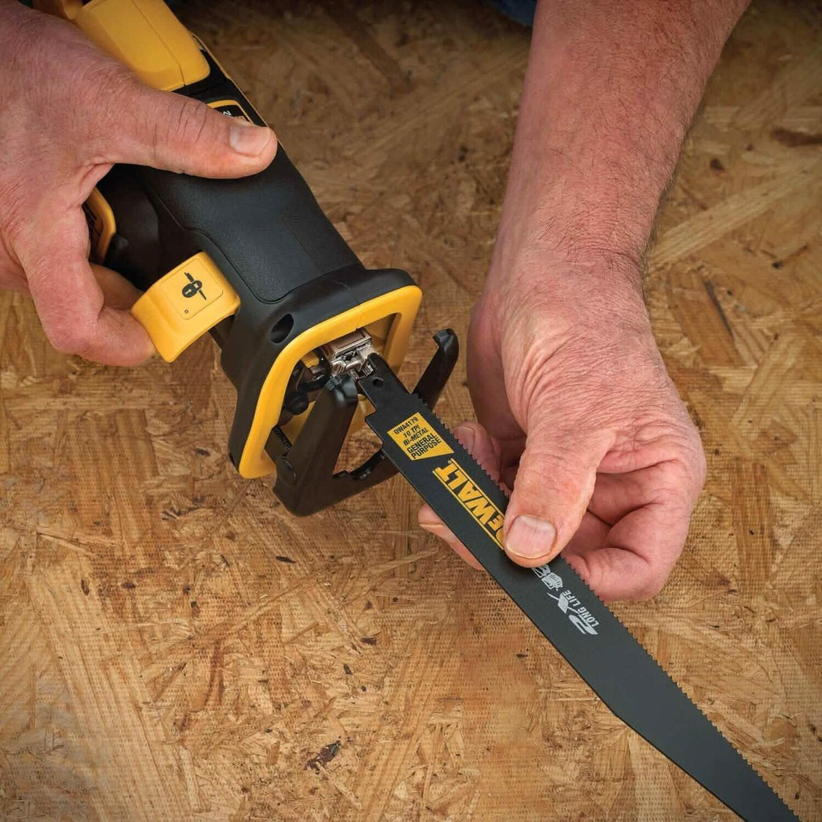 DEWALT 20V MAX* XR Reciprocating Saw, Compact, Tool Only (DCS367B) (Refurbished) - A-1 Thread Vault