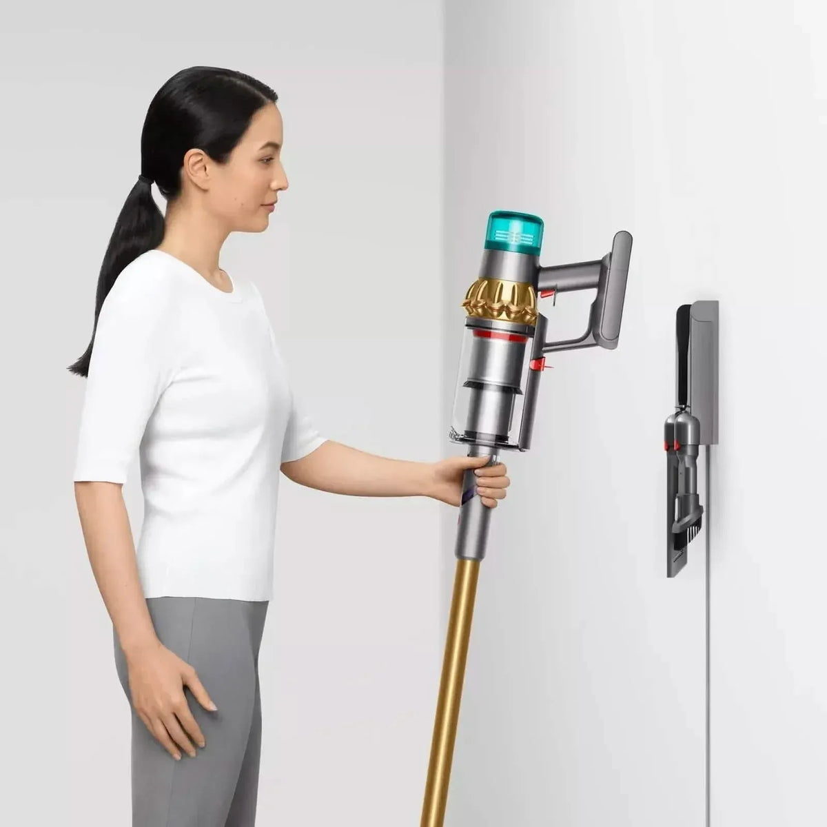 Dyson V15 Detect Absolute Stick Vacuum Cleaner HEPA Filtration - Gold (447294-01) - A-1 Thread Vault