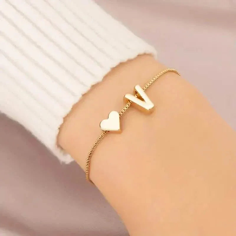Elegant Love Heart Charm Bracelet - Delicate Minimalist Link Chain - A-1 Thread Vault