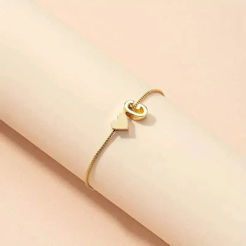 Elegant Love Heart Charm Bracelet - Delicate Minimalist Link Chain - A-1 Thread Vault
