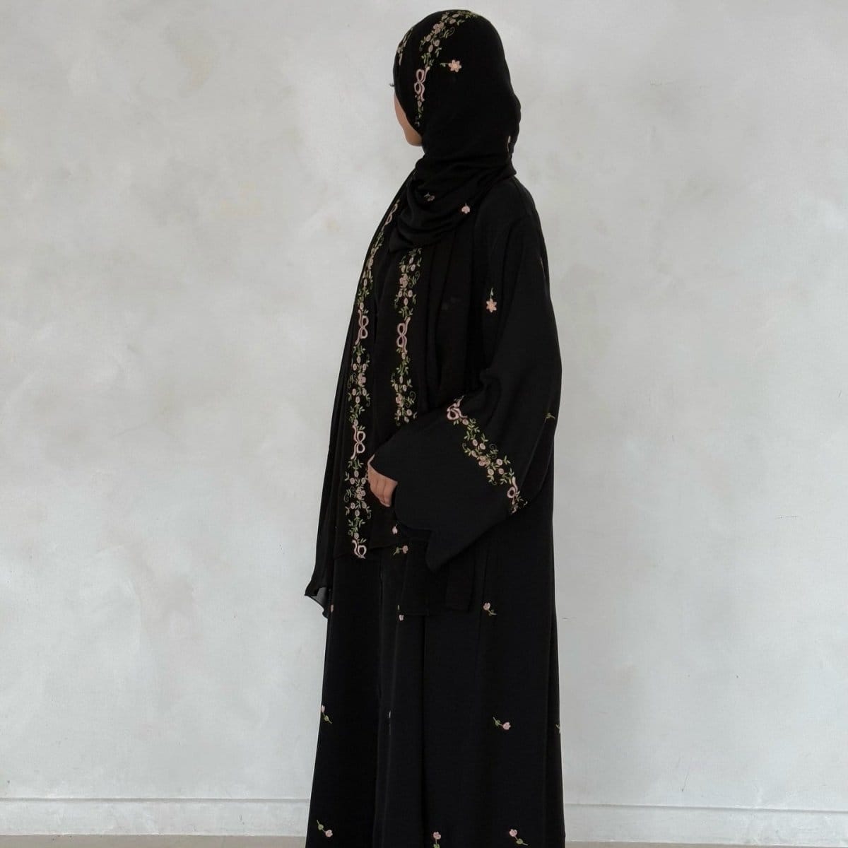 Embroidered Floral Abaya with Matching Hijab(MOA277) - A-1 Thread Vault