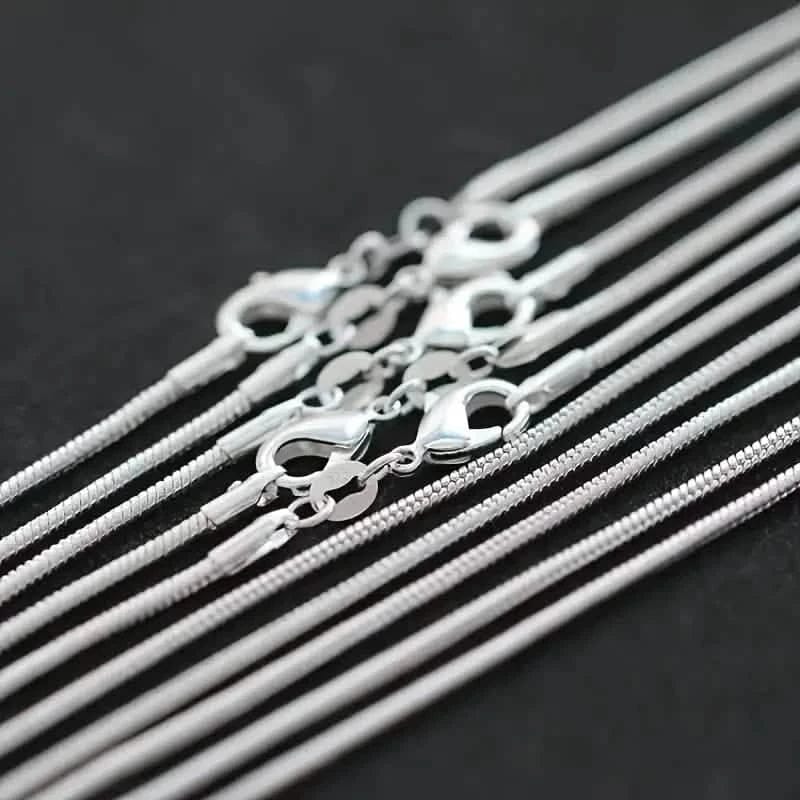 Exquisite Casual Snake Necklace Collarbone Chain Couple Pendant - A-1 Thread Vault