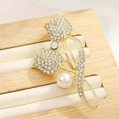 Exquisite Tulip-Shaped Faux Pearl Brooch Adorned with Artificial Diamond - A-1 Thread Vault