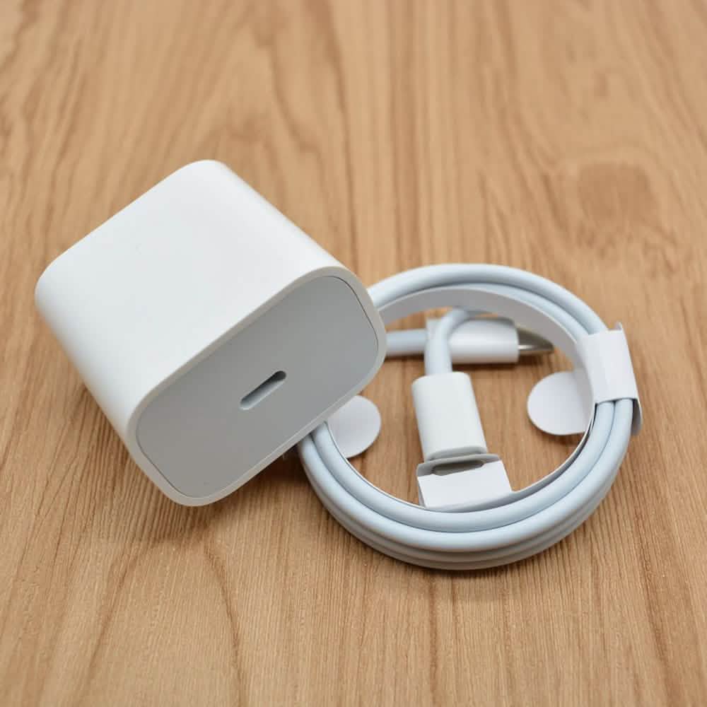 Fast USB-C to Lightning Cable and 20W Adapter - A-1 Thread Vault