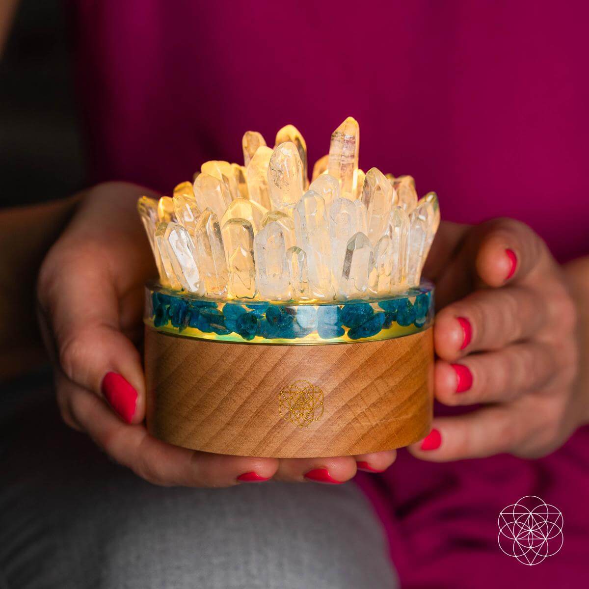 Find My Voice - Quartz & Apatite Lamp of Blooming Confidence - A-1 Thread Vault
