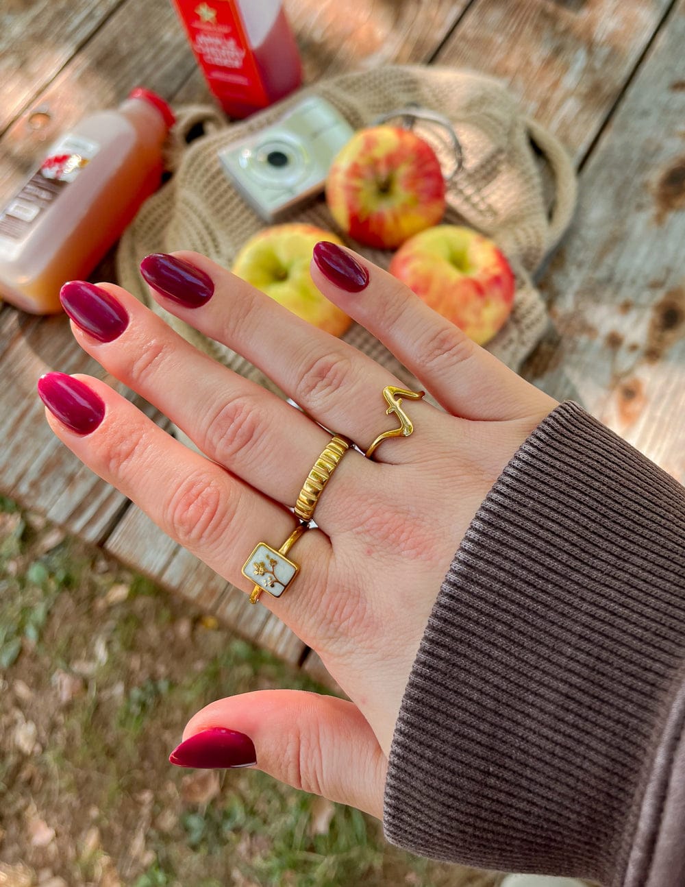 Flower Rectangular Ring - A-1 Thread Vault
