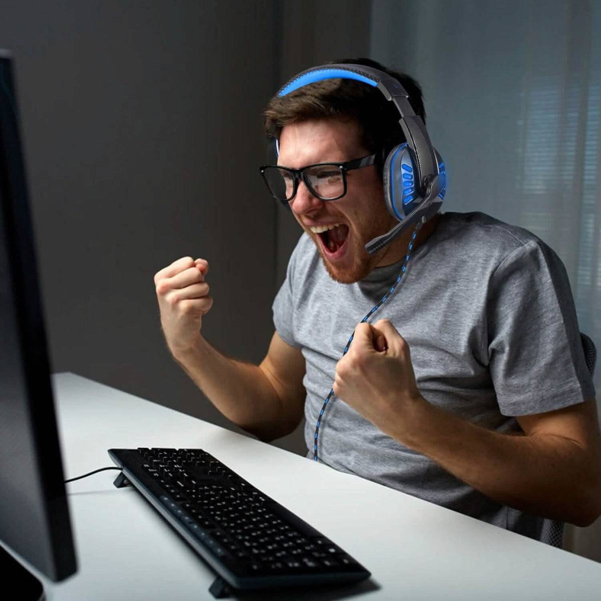 Gaming Headsets Stereo Noise Isolation Over Ear Headphone with LED Light - A-1 Thread Vault