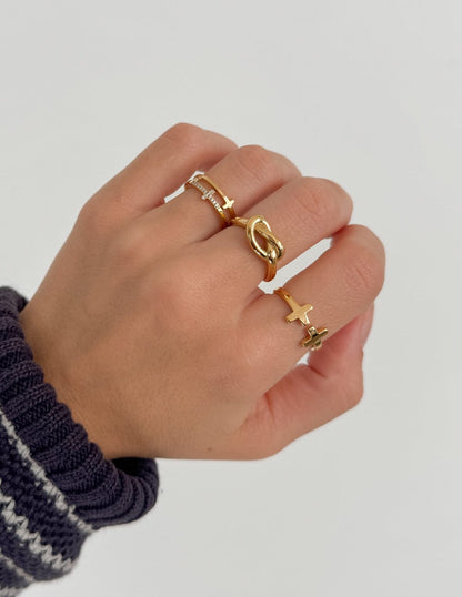 Gold Knot Ring - A-1 Thread Vault