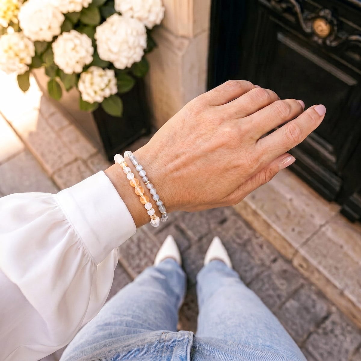 Golden Hand of Fortune - Bracelets of Wealth - A-1 Thread Vault