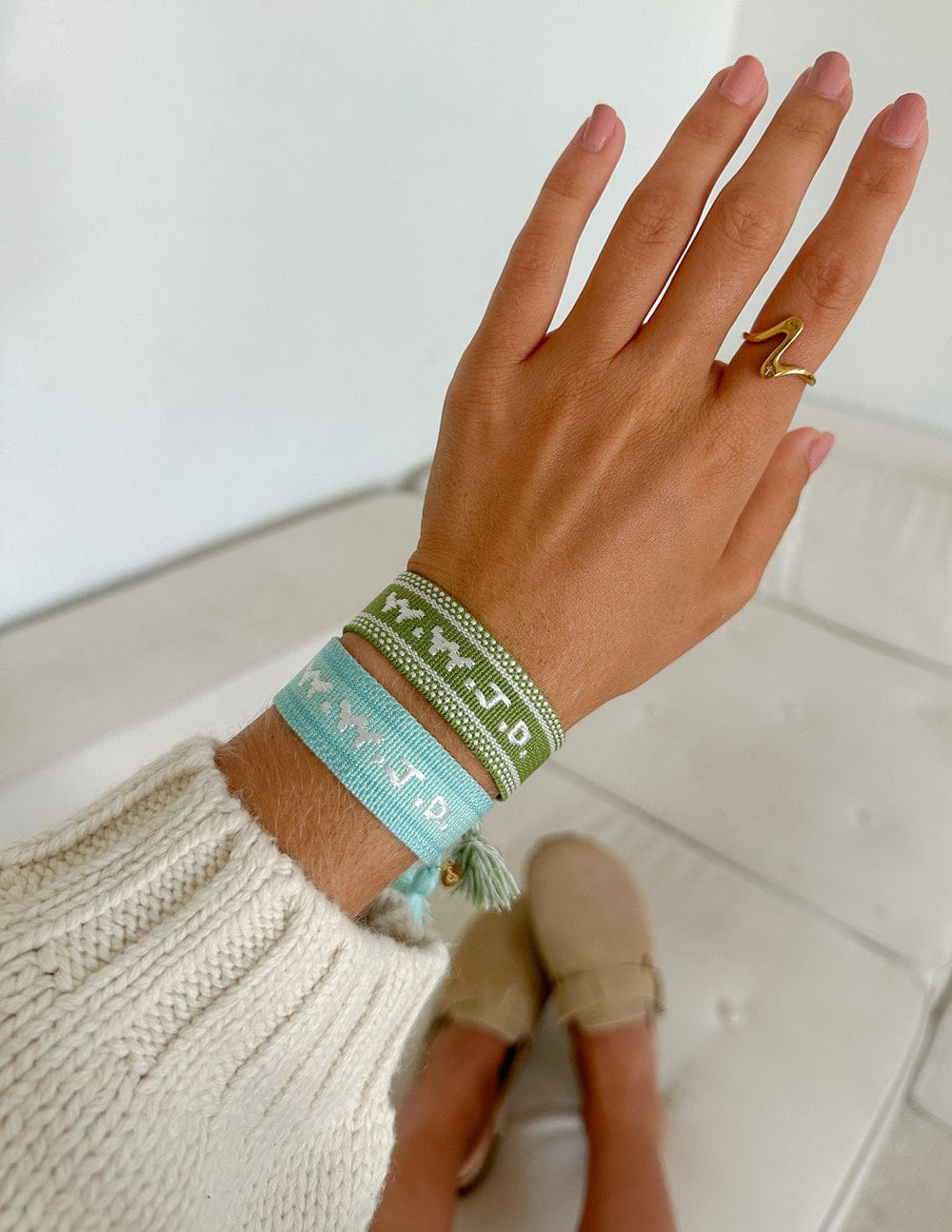 Green WWJD Embroidered Bracelet - A-1 Thread Vault
