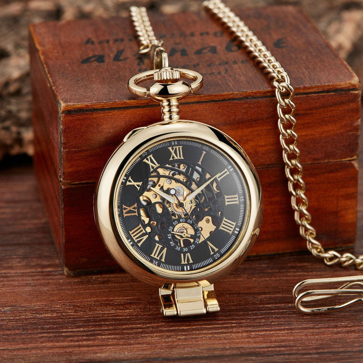 Hollowed-out Magnifying-glass Flip Mechanical Pocket Watch - A-1 Thread Vault