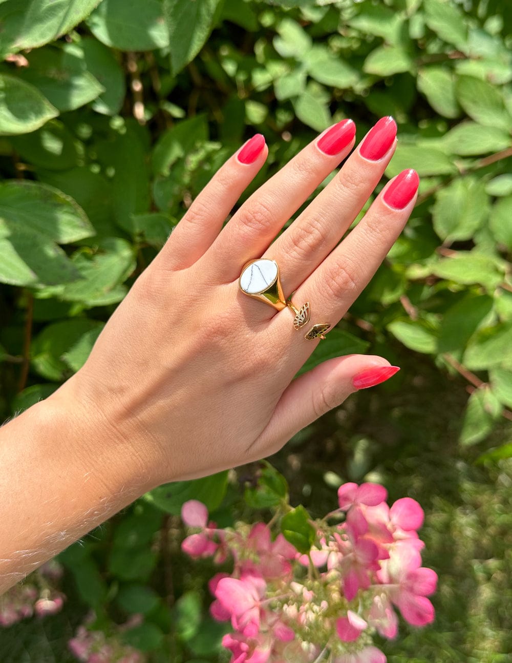 Howlite Stone Ring - A-1 Thread Vault