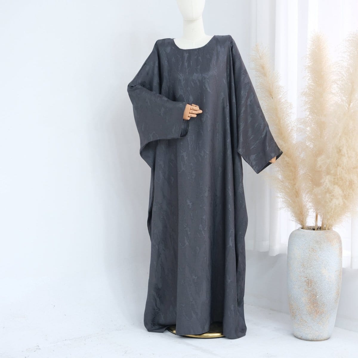 Jacquard Batwing Maxi Abaya(MA447) - A-1 Thread Vault
