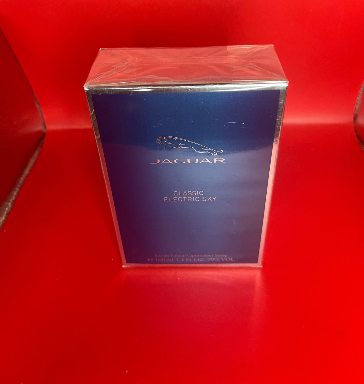 Jaguar Classic Electric Sky Cologne - A-1 Thread Vault