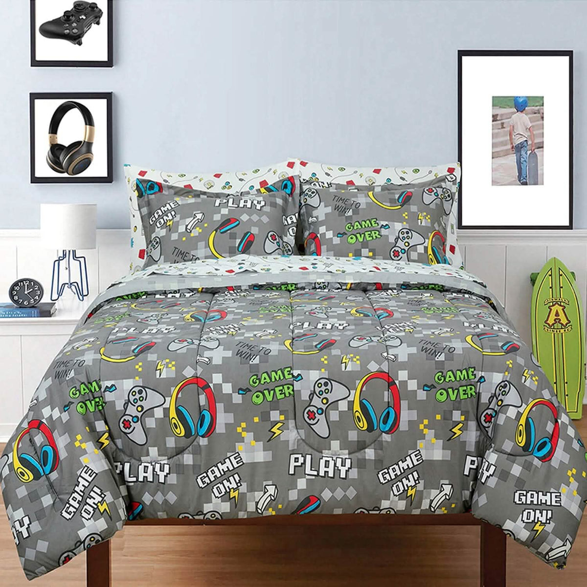 Kidz Mix Game On Glow-in-the-Dark Bed in a Bag - A-1 Thread Vault