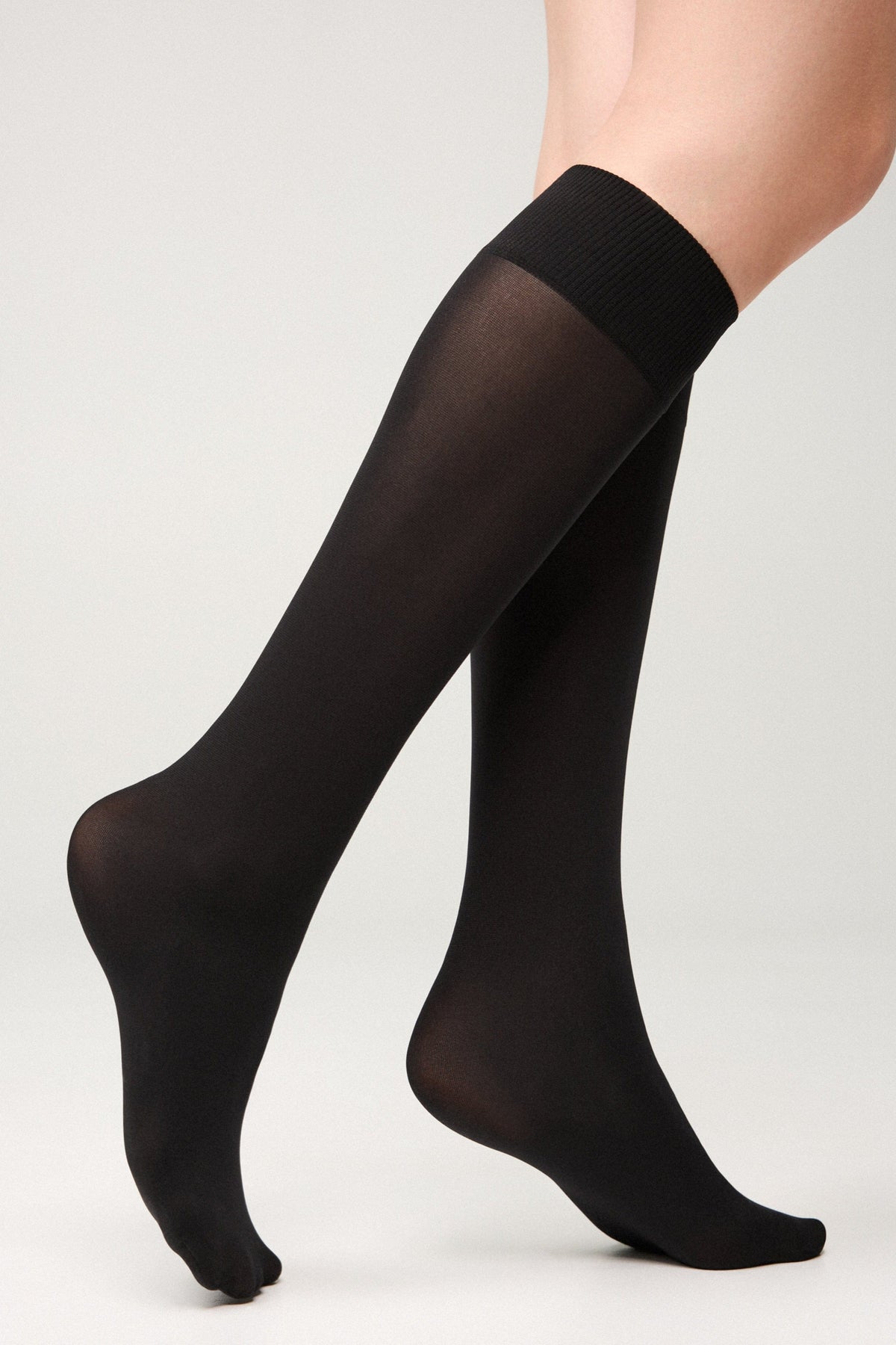 Knee Highs Conte Microfibra 50 Den (1 pair) - A-1 Thread Vault