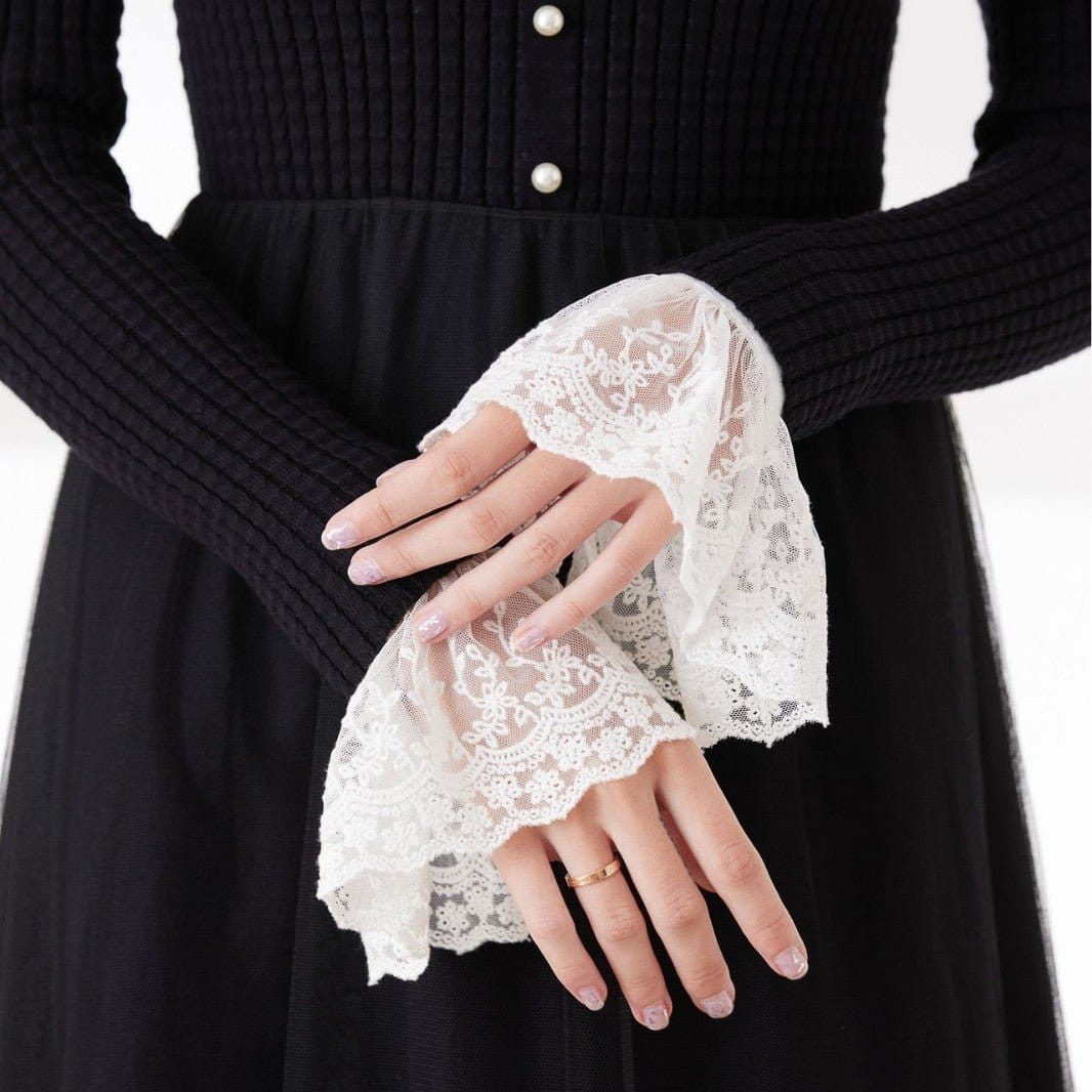 Lace Bell Cuff Sleeves (MAC419) - A-1 Thread Vault