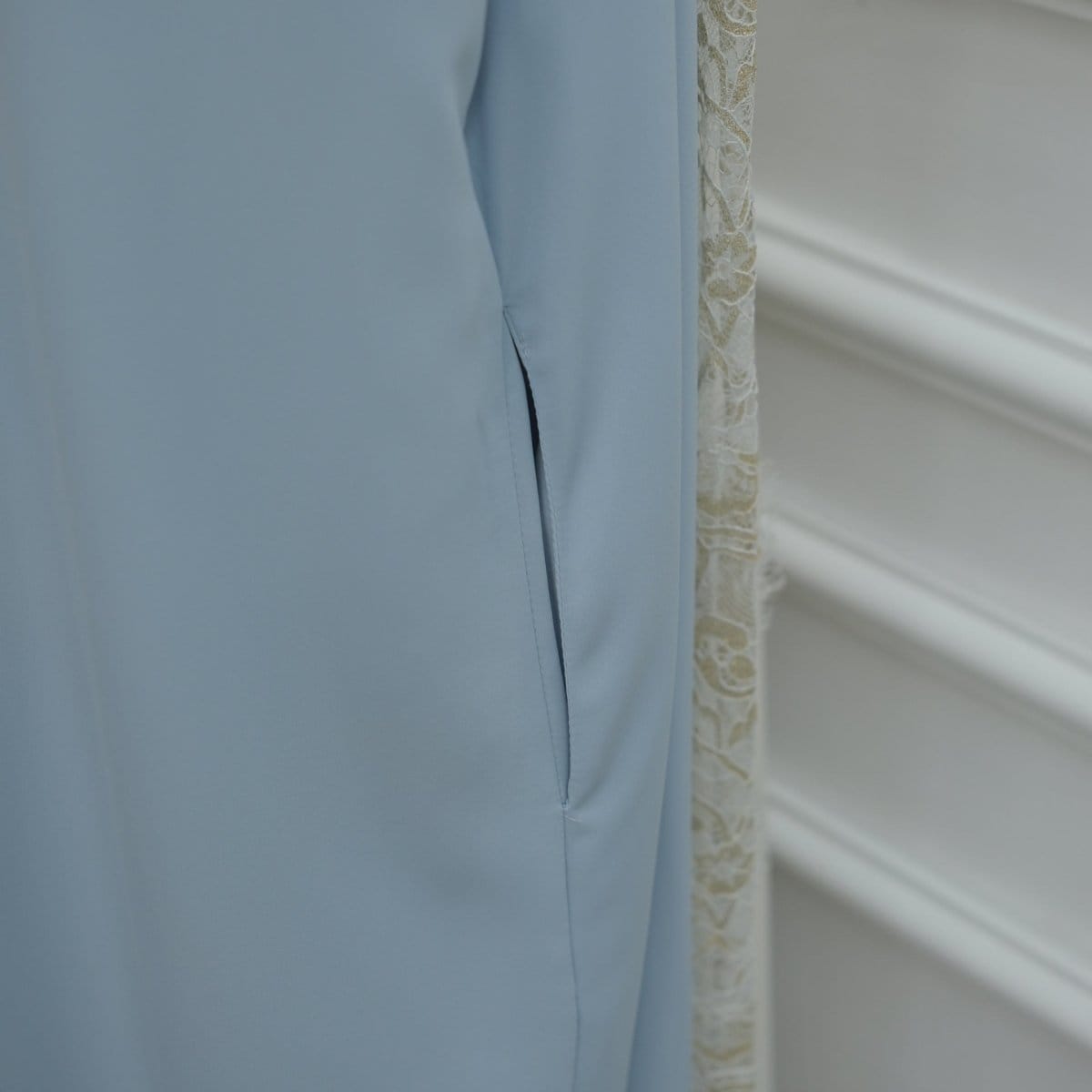 Lace-Panel Flared-Sleeve Open Abaya with Pockets(MOA332) - A-1 Thread Vault